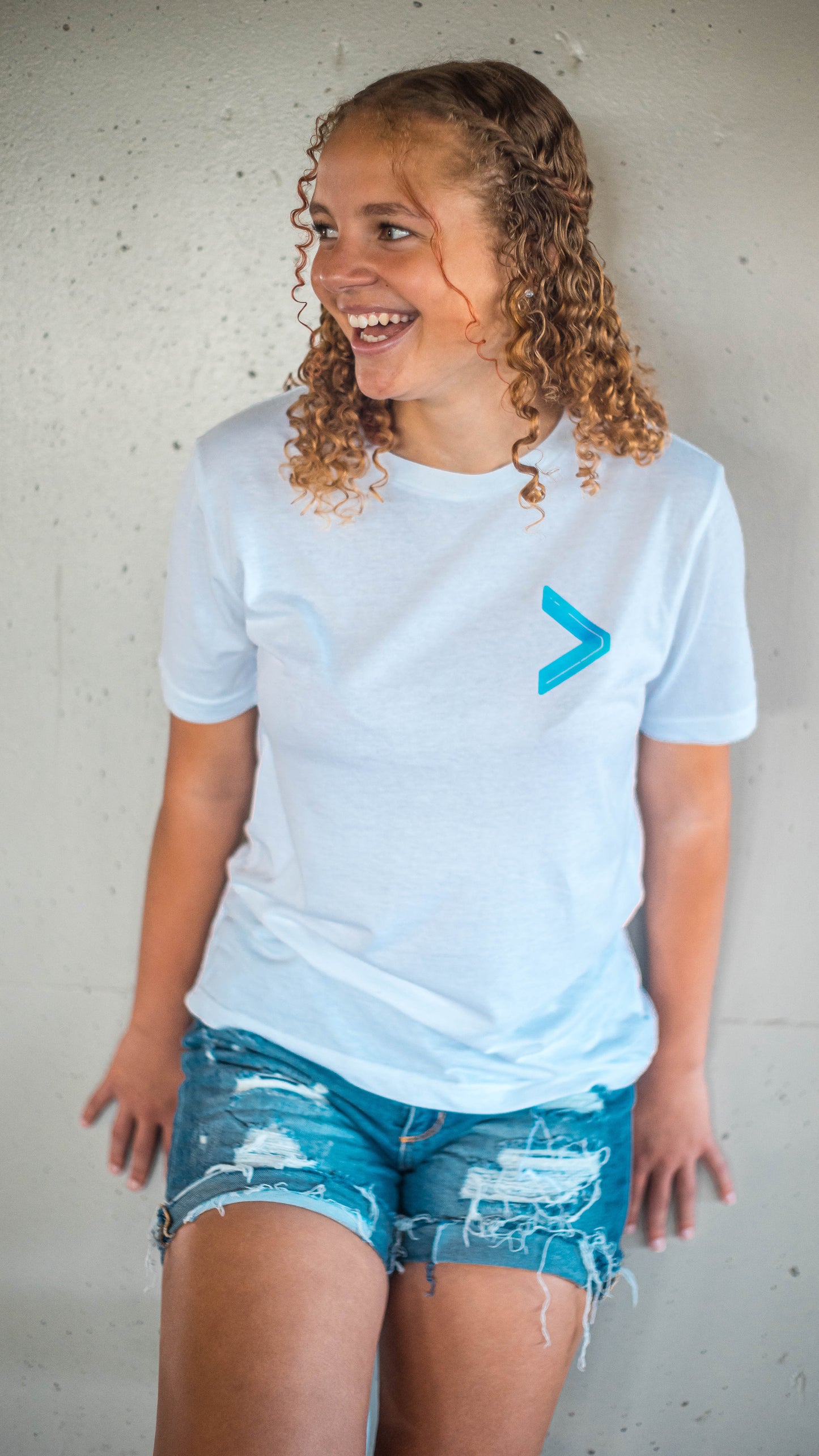 Holographic MVMT Tee
